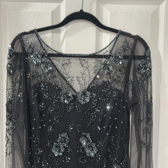Simply Stunning Sequined Cocktail Dress NWT Black/Gunmetal - Picture 2 of 6